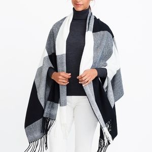 J CREW PLAID CAPE SCARF IN OVERSIZED BUFFALO CHECK